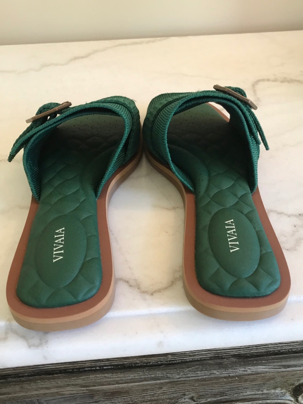 🆕 VIVAIA GREEN PILLOW TOP SLIDE SANDAL - Picture 8 of 14